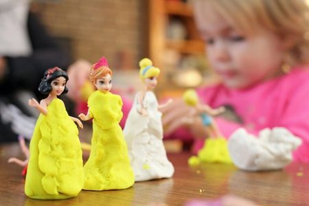 figurine princesses